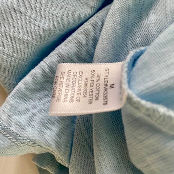 Adrienne Vittadini NEW Blue Short Sleeve Shirt Detailed Neckline Women's Medium - Picture 9 of 9